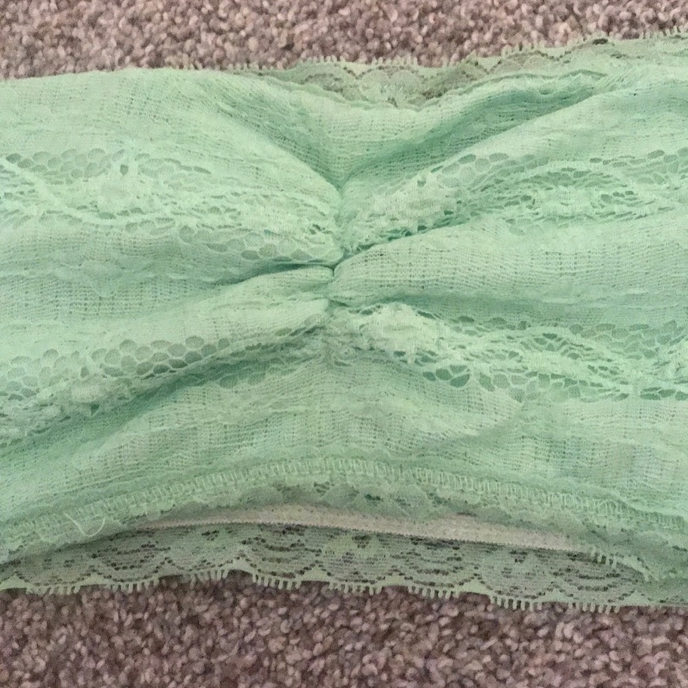 Bandeau - Picture 2 of 2